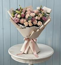 Букет цветов из:  Розы и Лизиантусы в Поповке