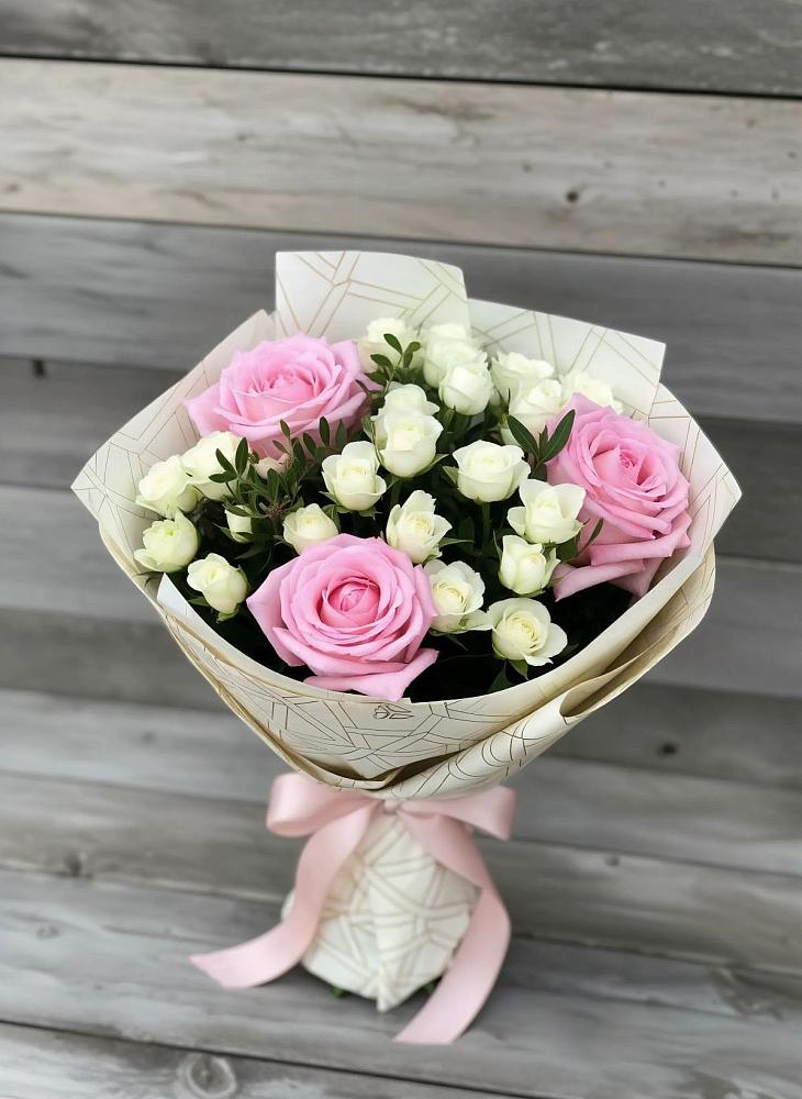Букет цветов из: Розы в Поповке