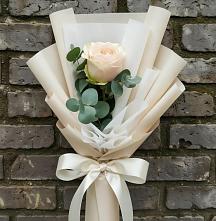 Букет цветов из:  Розы в Поповке