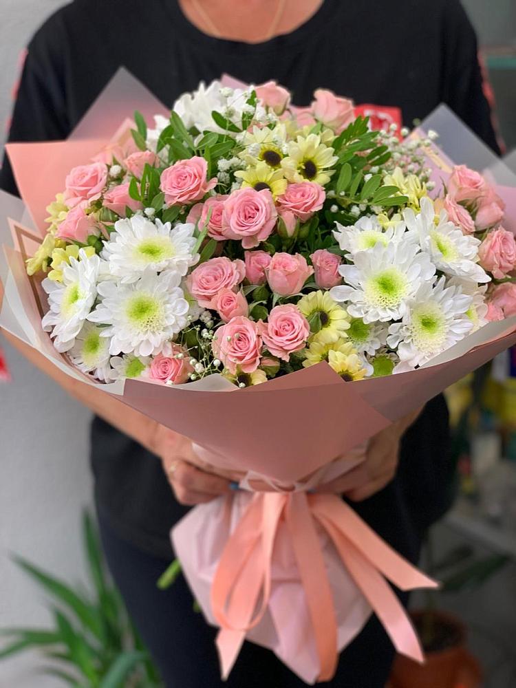 Букет цветов из: Розы и Хризантемы в Поповке