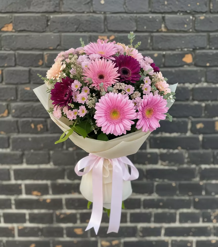Букет цветов из: Герберы и Хризантемы в Поповке
