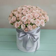 Цветочная композиция из Розы в шляпной коробке в Поповке