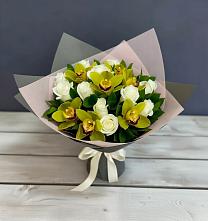 Букет цветов из:  Орхидеи и Розы в Поповке