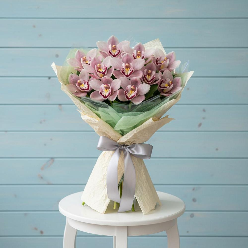 Букет цветов из: Орхидеи и Розы в Поповке