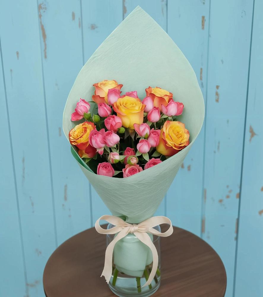 Букет цветов из: Розы в Поповке