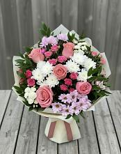 Букет цветов из:  Альстромерии, Гвоздики, Розы и Хризантемы в Поповке