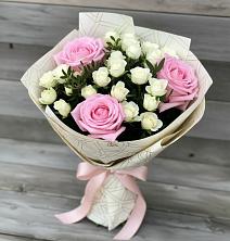 Букет цветов из:  Розы в Поповке