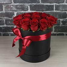 Цветочная композиция из Розы в шляпной коробке в Поповке