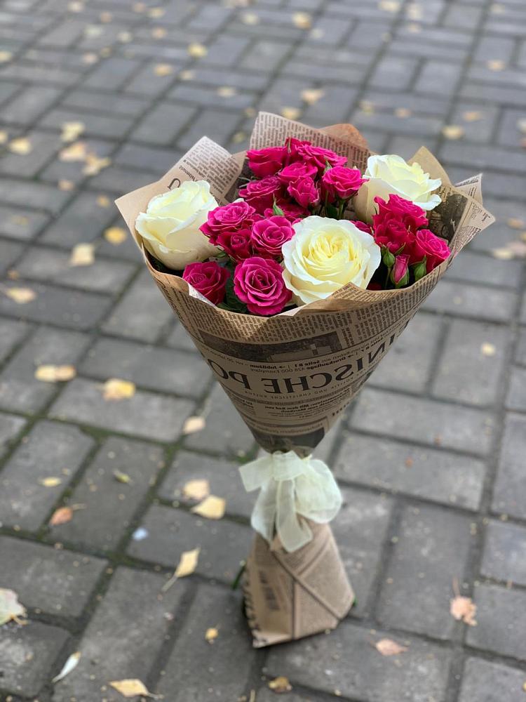 Букет цветов из: Розы в Поповке