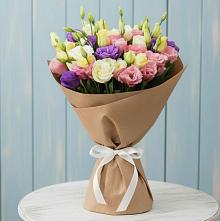 Букет цветов из:  Лизиантусы в Поповке