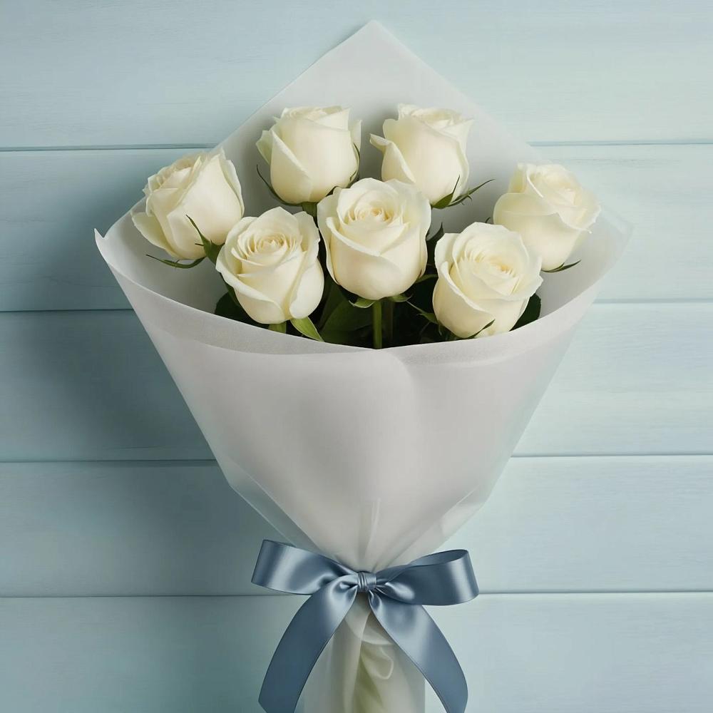 Букет 7 Белых роз Эдлесс Лав в Поповке